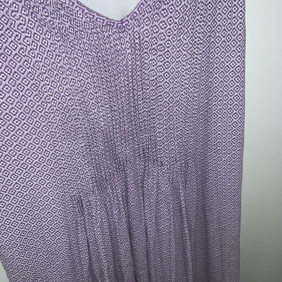 A cute dress - Picture 3 of 6